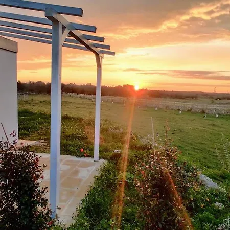 Tenuta Sofia Фермерский дом *